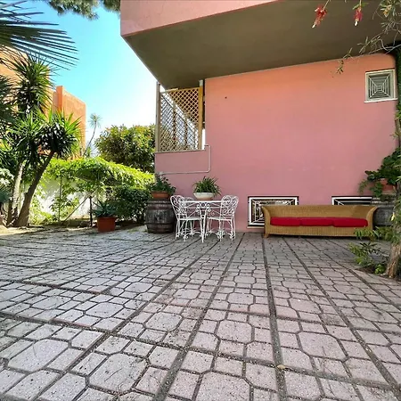Oda ve Kahvaltı Nepi 3*